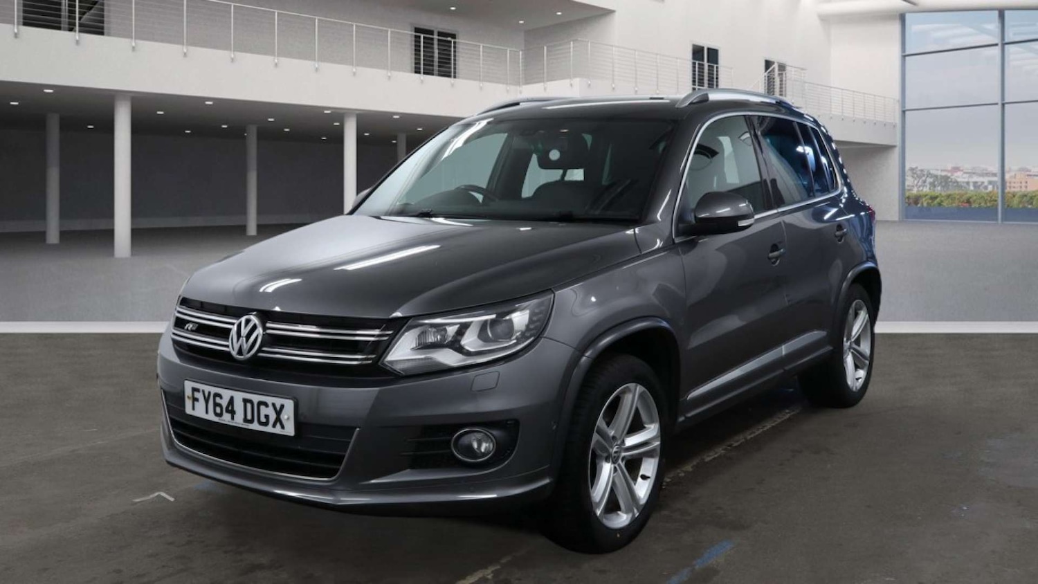 Used Volkswagen Tiguan 2014 for sale - 77905840: Photo 3
