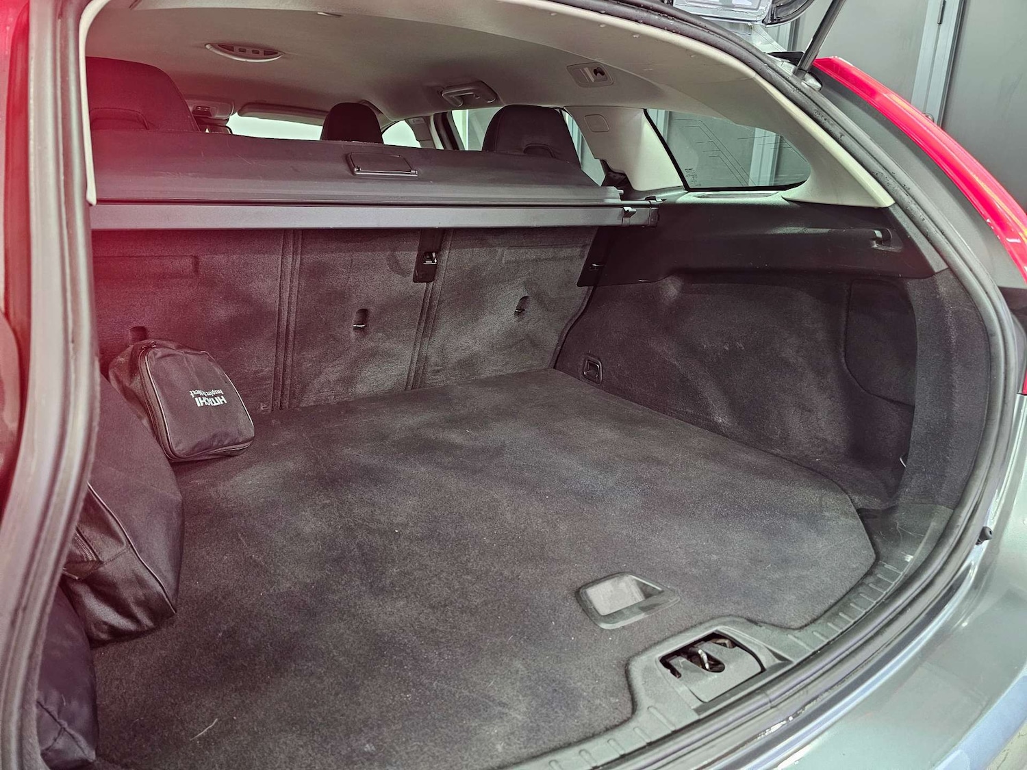 Used Volvo V60 2018 for sale - 77420191: Photo 53