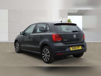 Used Volkswagen Polo 2016 for sale - 79392163: Photo