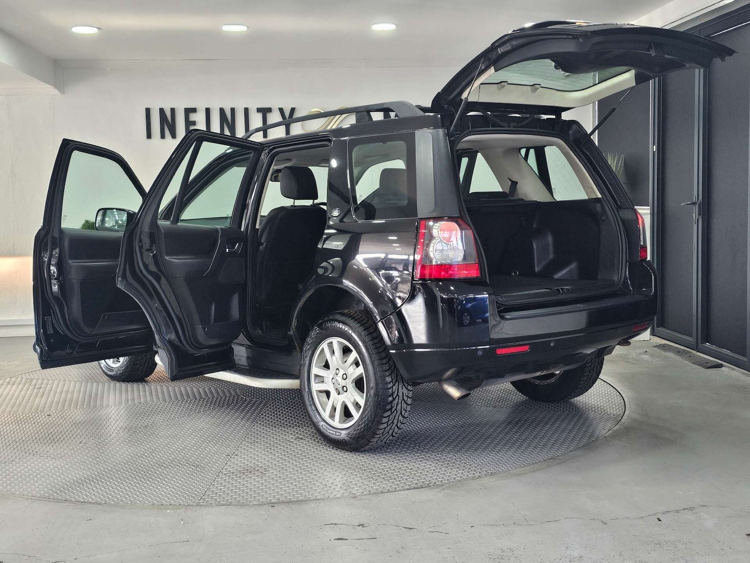 Used Land Rover Freelander 2012 for sale - 77207688: Photo 48