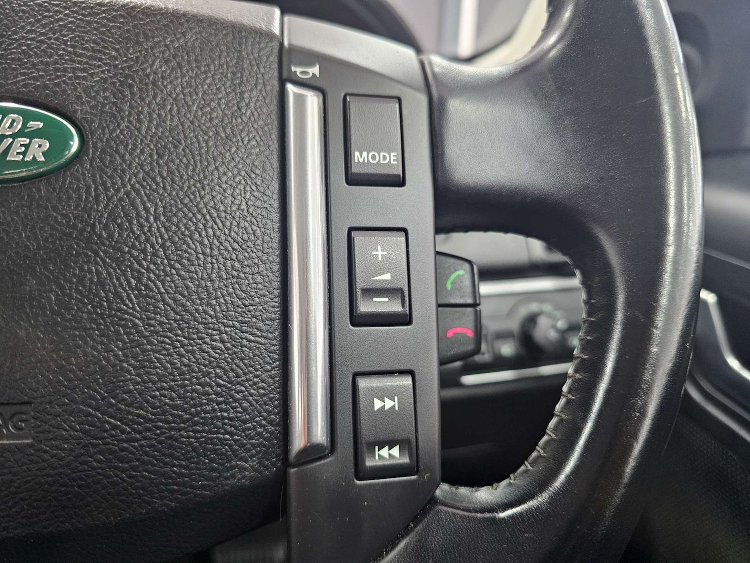 Used Land Rover Freelander 2012 for sale - 77207688: Photo 60