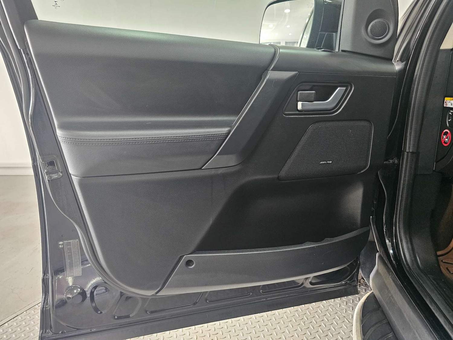 Used Land Rover Freelander 2012 for sale - 77207688: Photo 85