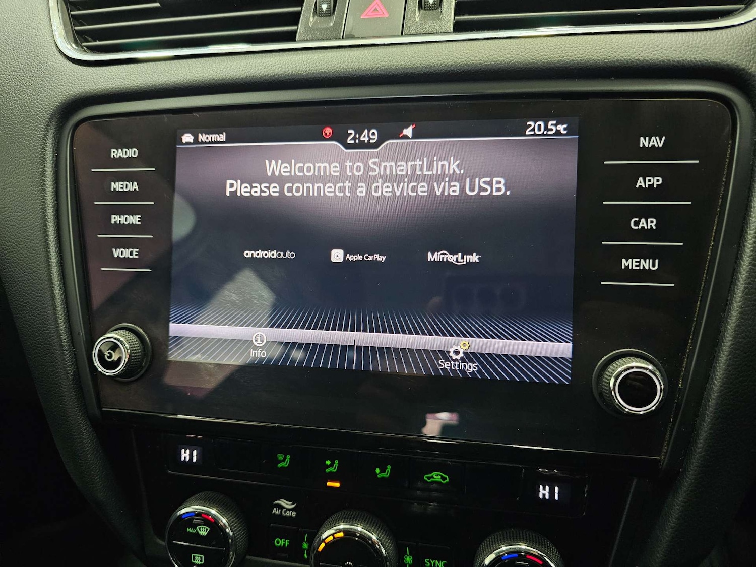 Used Skoda Octavia 2018 for sale - 77953423: Photo 10