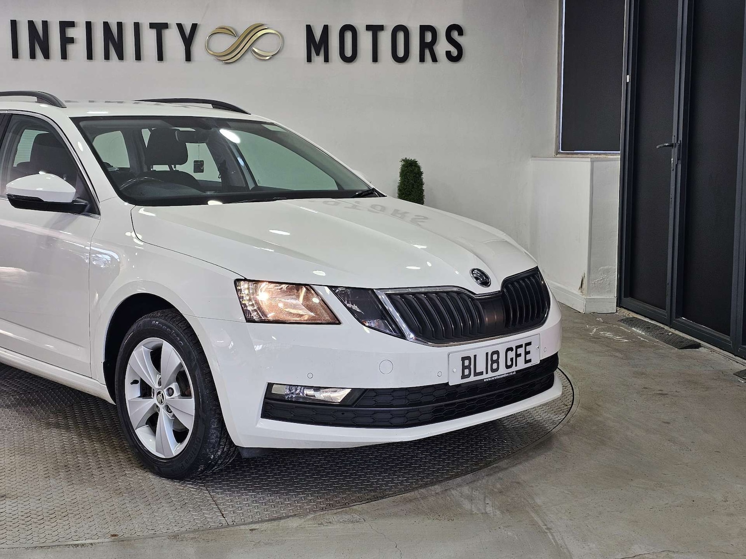 Used Skoda Octavia 2018 for sale - 77953423: Photo 14