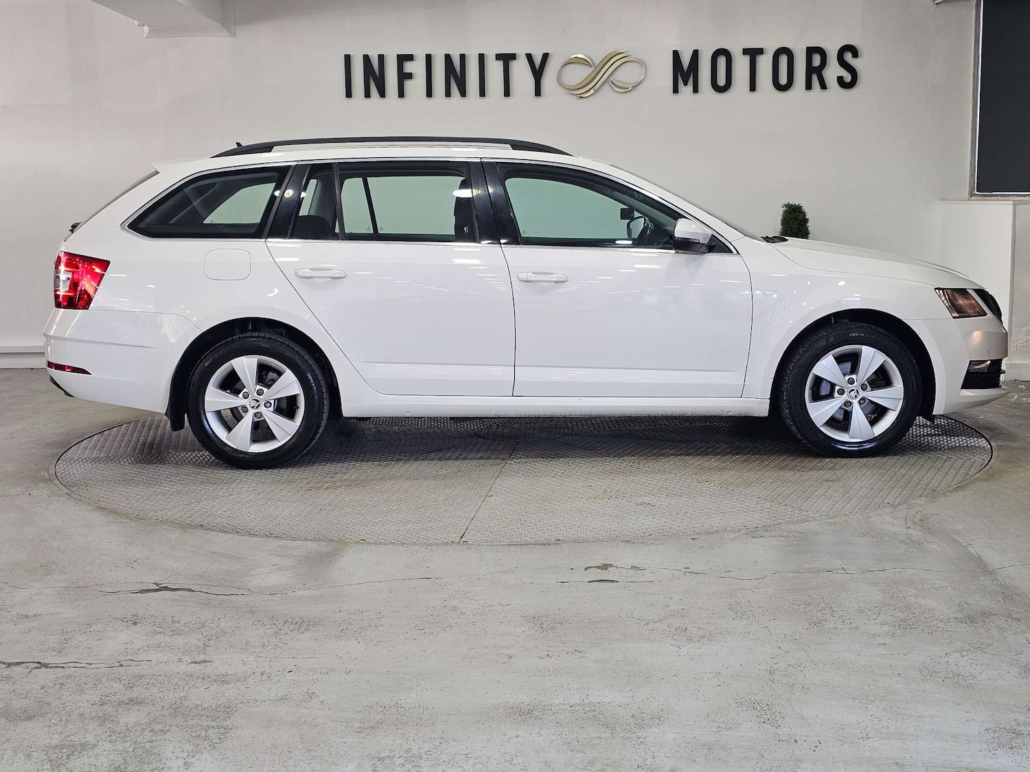 Used Skoda Octavia 2018 for sale - 77953423: Photo 32