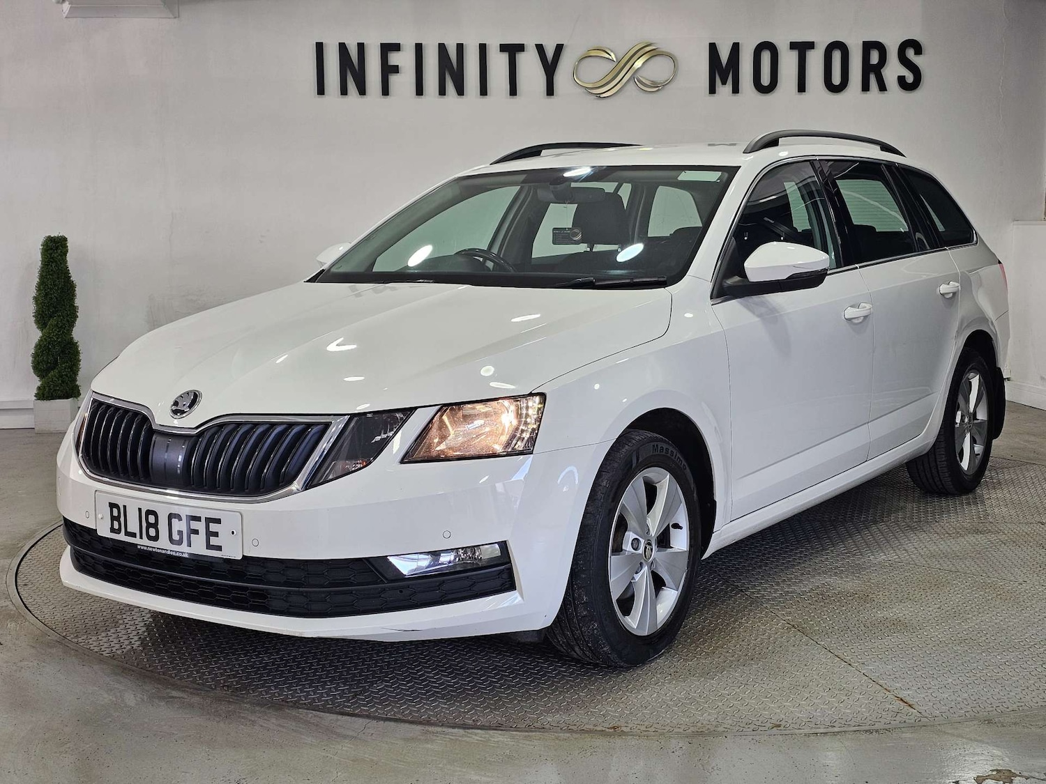 Used Skoda Octavia 2018 for sale - 77953423: Photo 4
