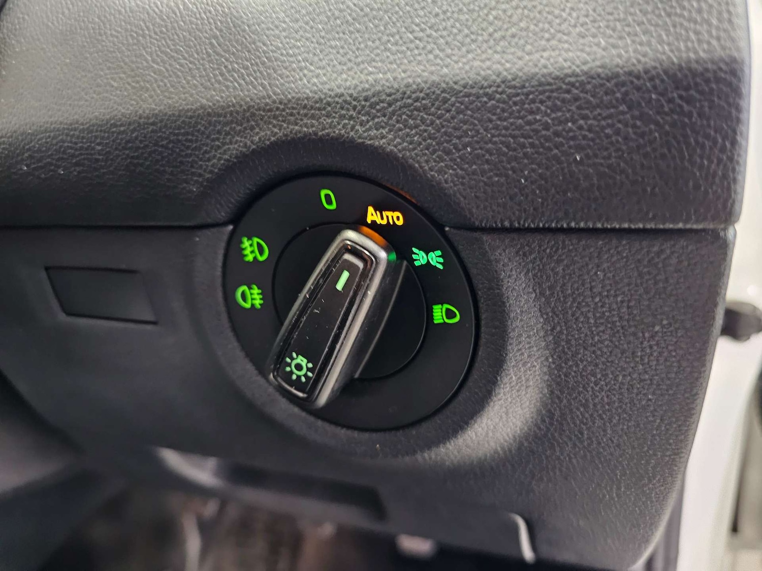 Used Skoda Octavia 2018 for sale - 77953423: Photo 53