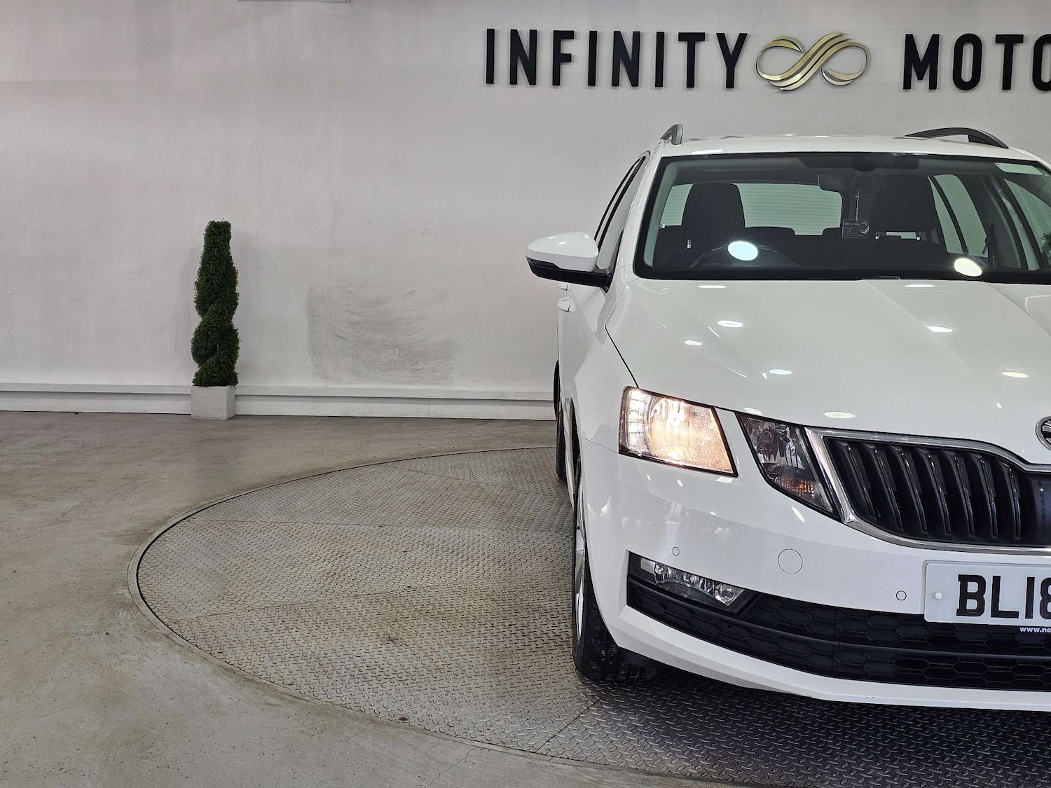 Used Skoda Octavia 2018 for sale - 77953423: Photo 9