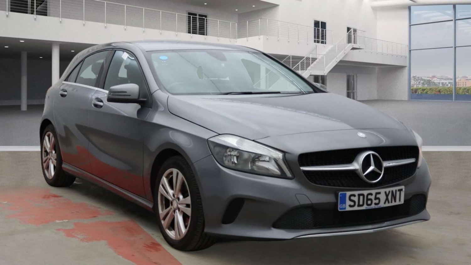 Used Mercedes-Benz A-Class 2015 for sale - 77594846: Photo 1