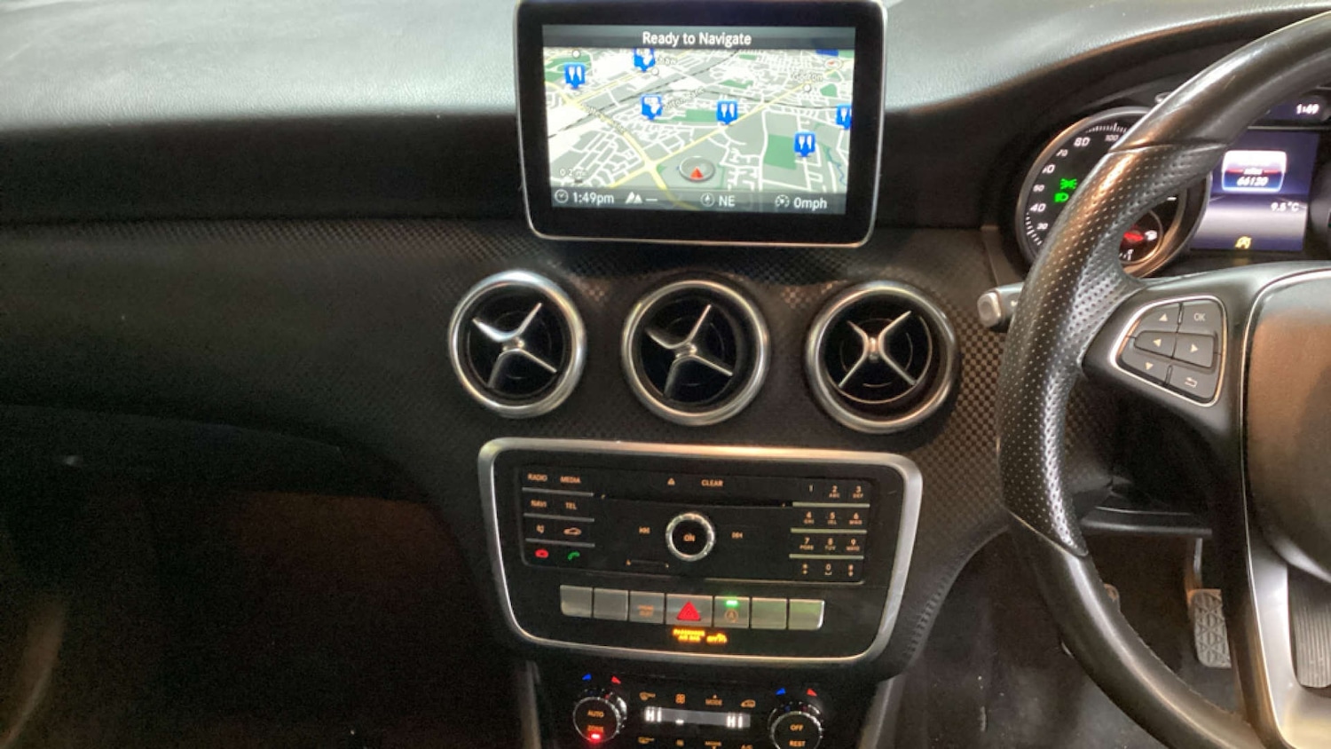 Used Mercedes-Benz A-Class 2015 for sale - 77594846: Photo 14