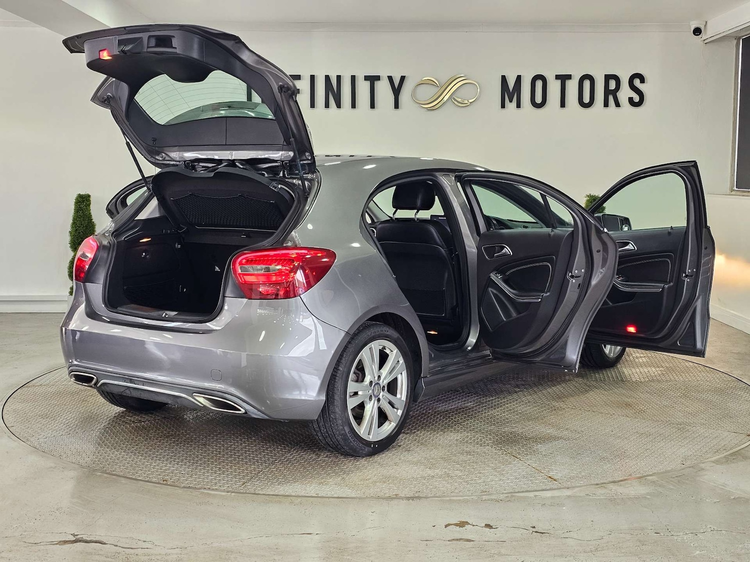 Used Mercedes-Benz A-Class 2015 for sale - 77594846: Photo 25