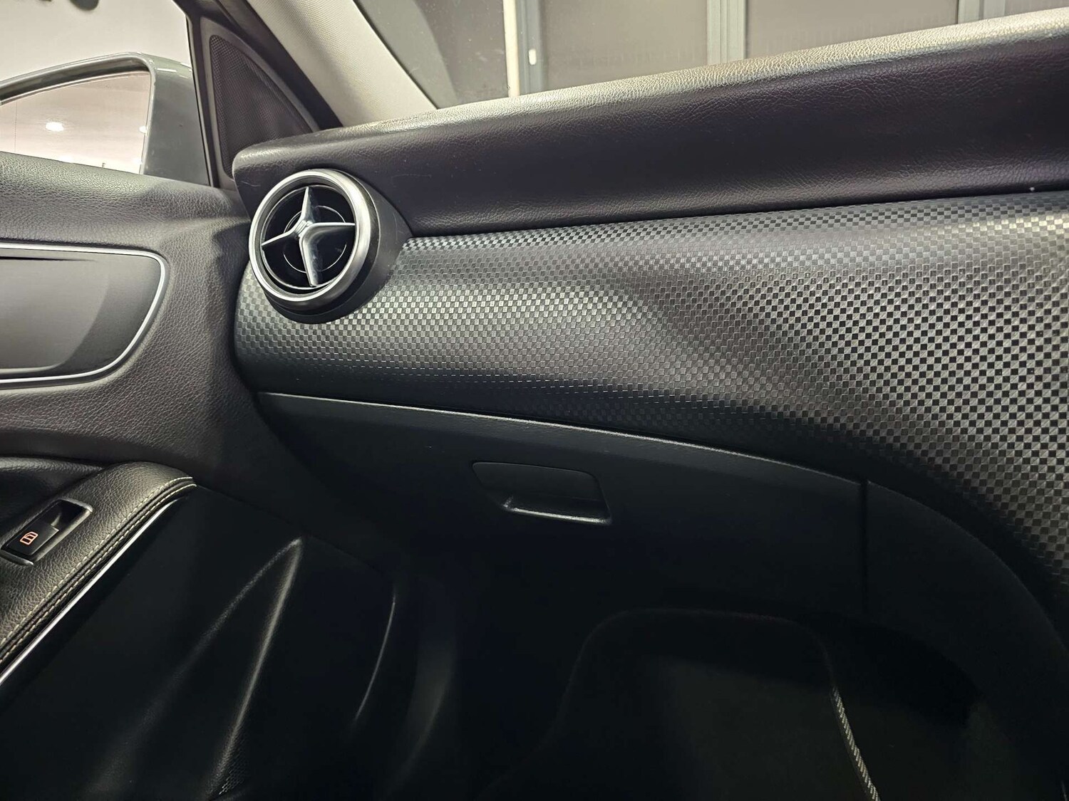 Used Mercedes-Benz A-Class 2015 for sale - 77594846: Photo 34