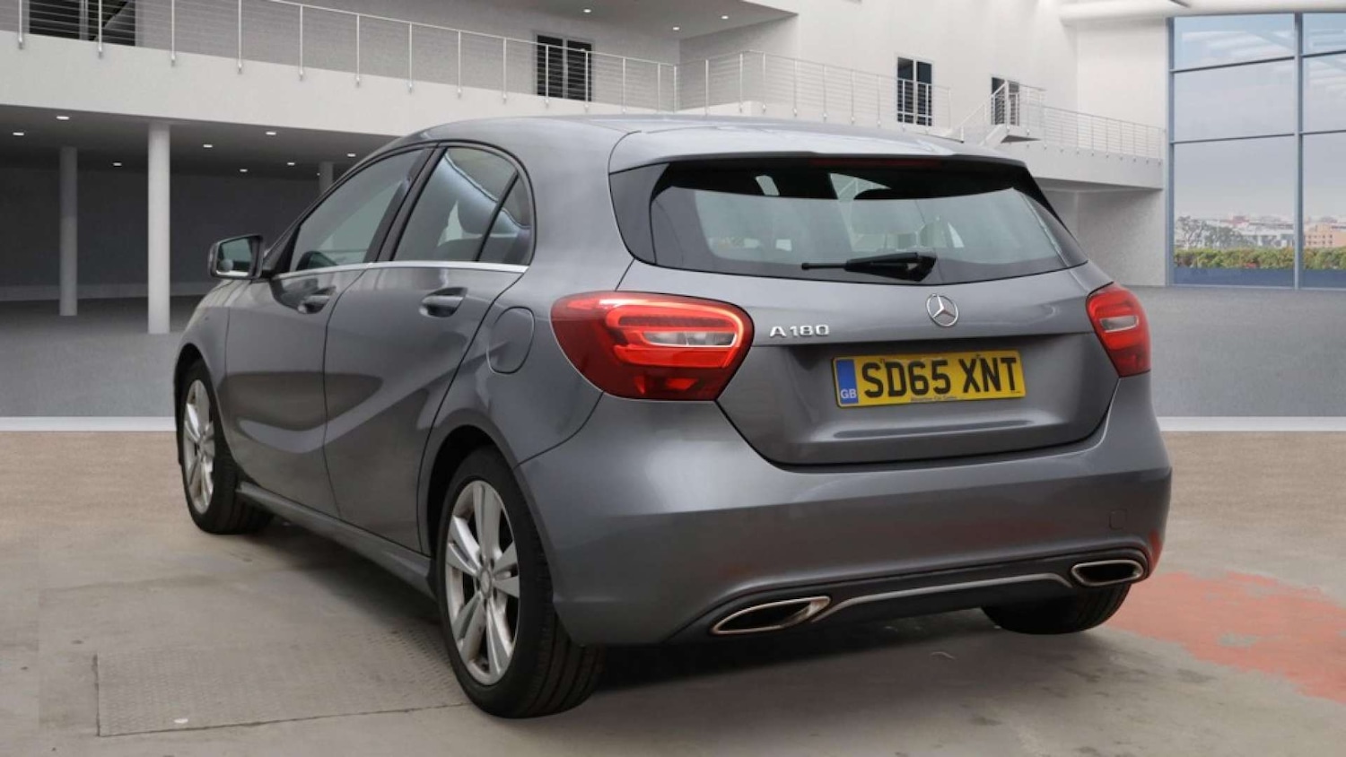 Used Mercedes-Benz A-Class 2015 for sale - 77594846: Photo 4