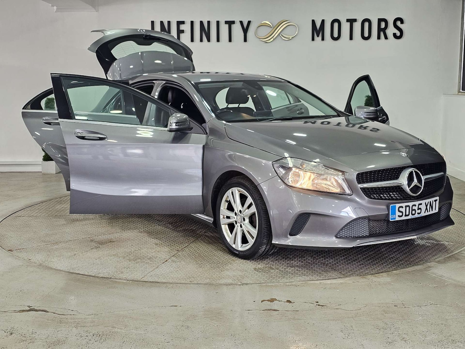 Used Mercedes-Benz A-Class 2015 for sale - 77594846: Photo 51