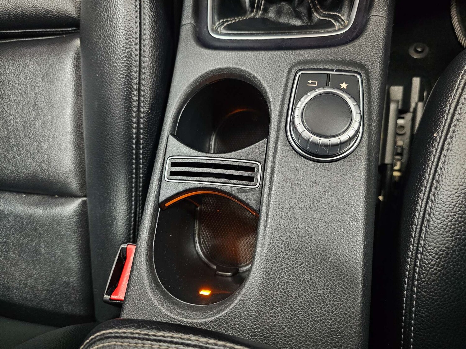 Used Mercedes-Benz A-Class 2015 for sale - 77594846: Photo 63