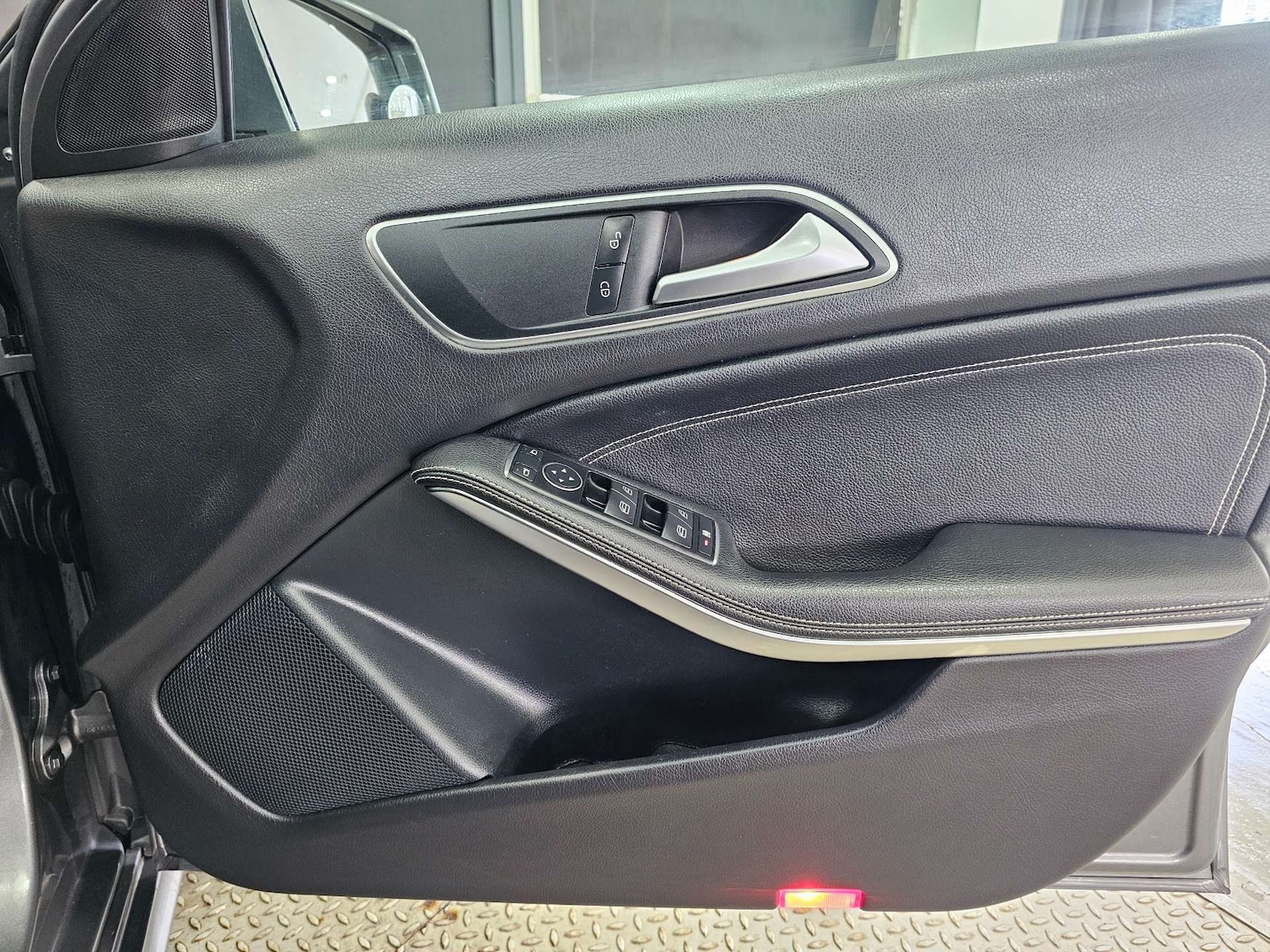 Used Mercedes-Benz A-Class 2015 for sale - 77594846: Photo 64