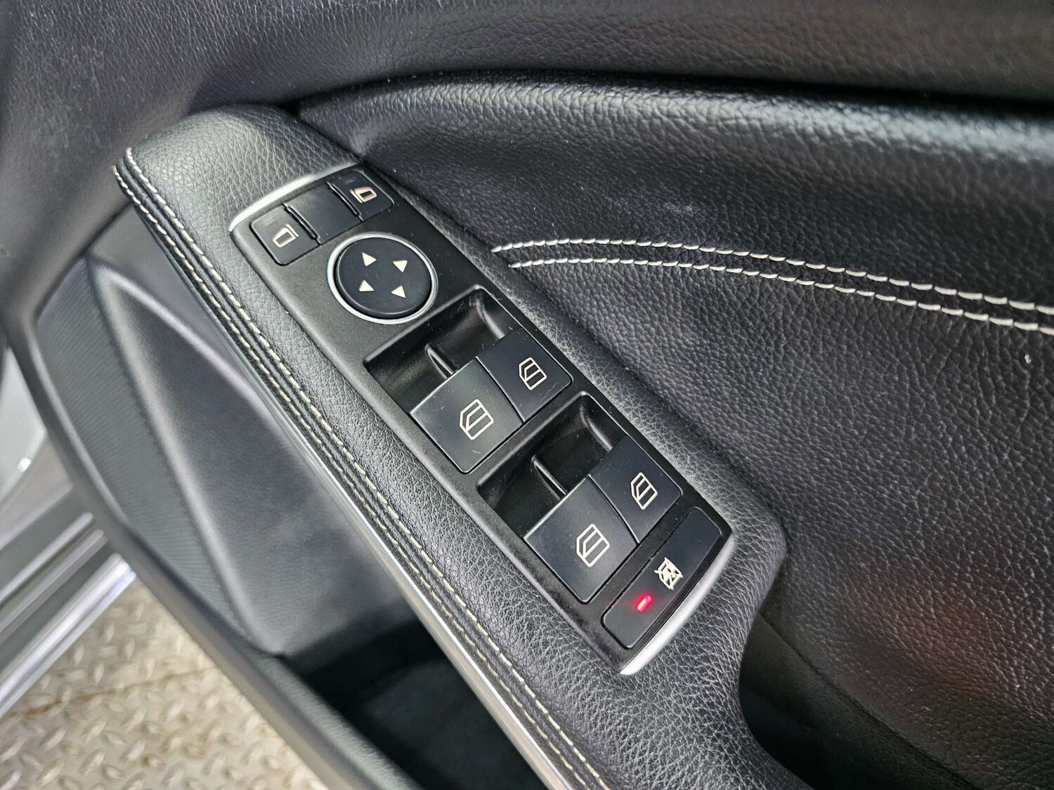 Used Mercedes-Benz A-Class 2015 for sale - 77594846: Photo 67