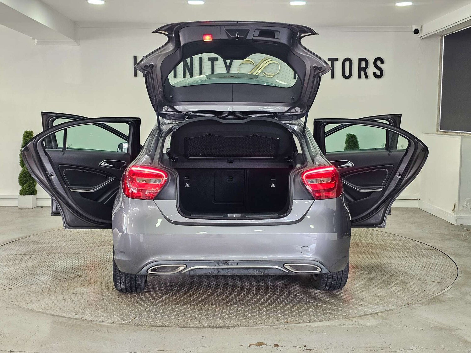 Used Mercedes-Benz A-Class 2015 for sale - 77594846: Photo 75