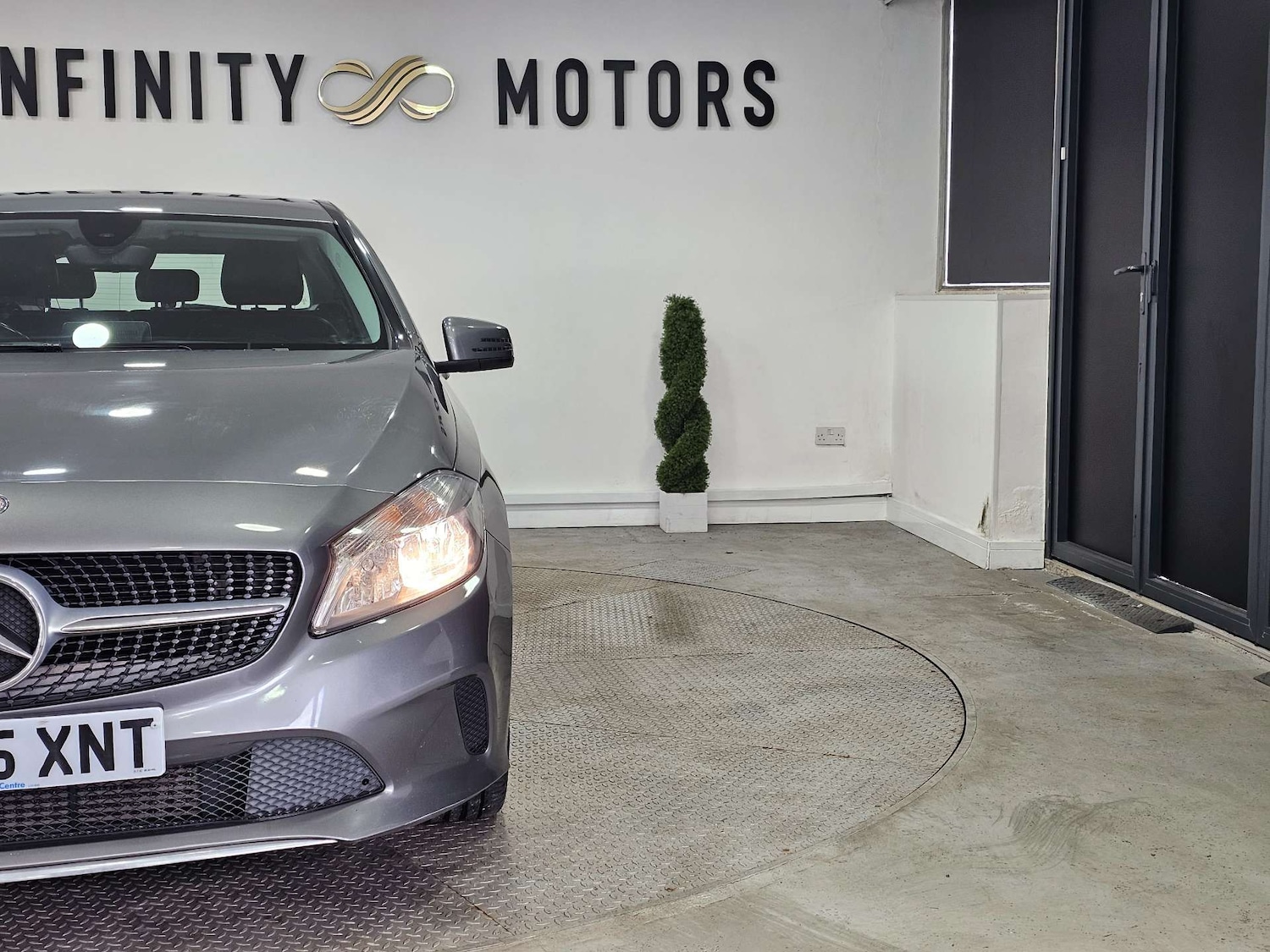 Used Mercedes-Benz A-Class 2015 for sale - 77594846: Photo 76