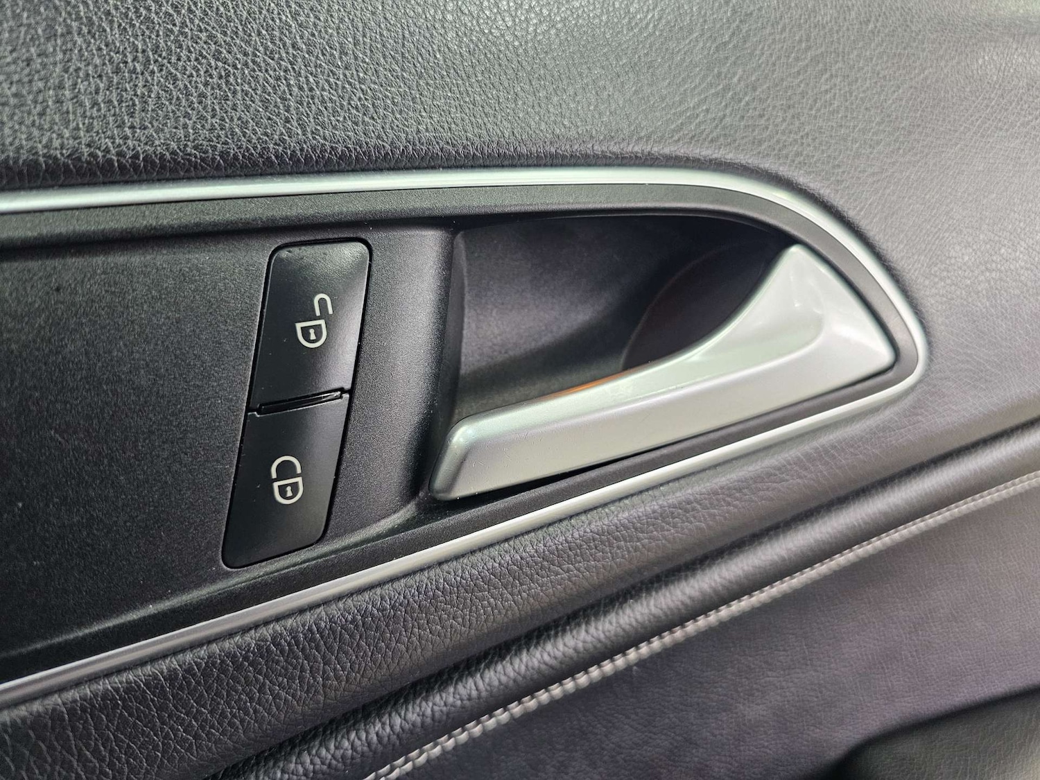 Used Mercedes-Benz A-Class 2015 for sale - 77594846: Photo 77