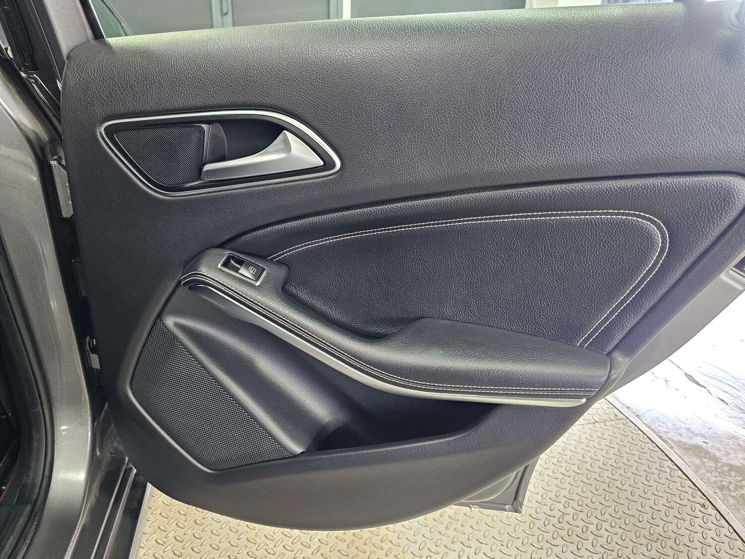 Used Mercedes-Benz A-Class 2015 for sale - 77594846: Photo 90