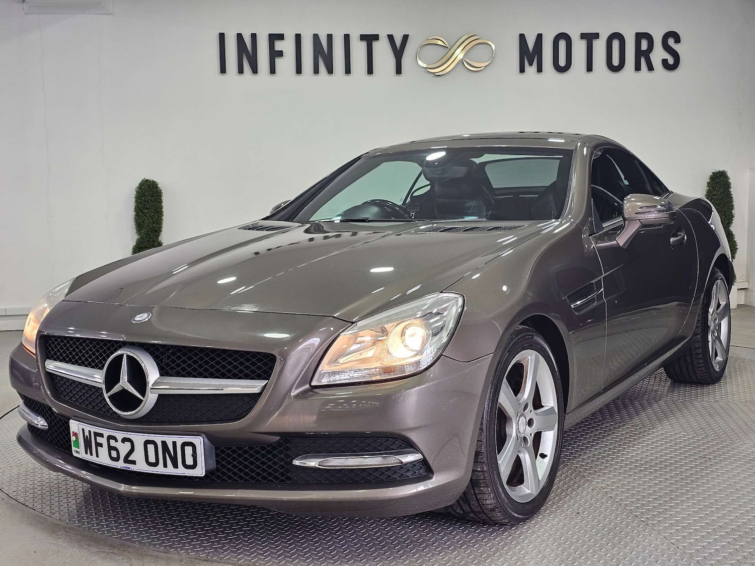 Used Mercedes-Benz SLK 2012 for sale - 77105785: Photo 4