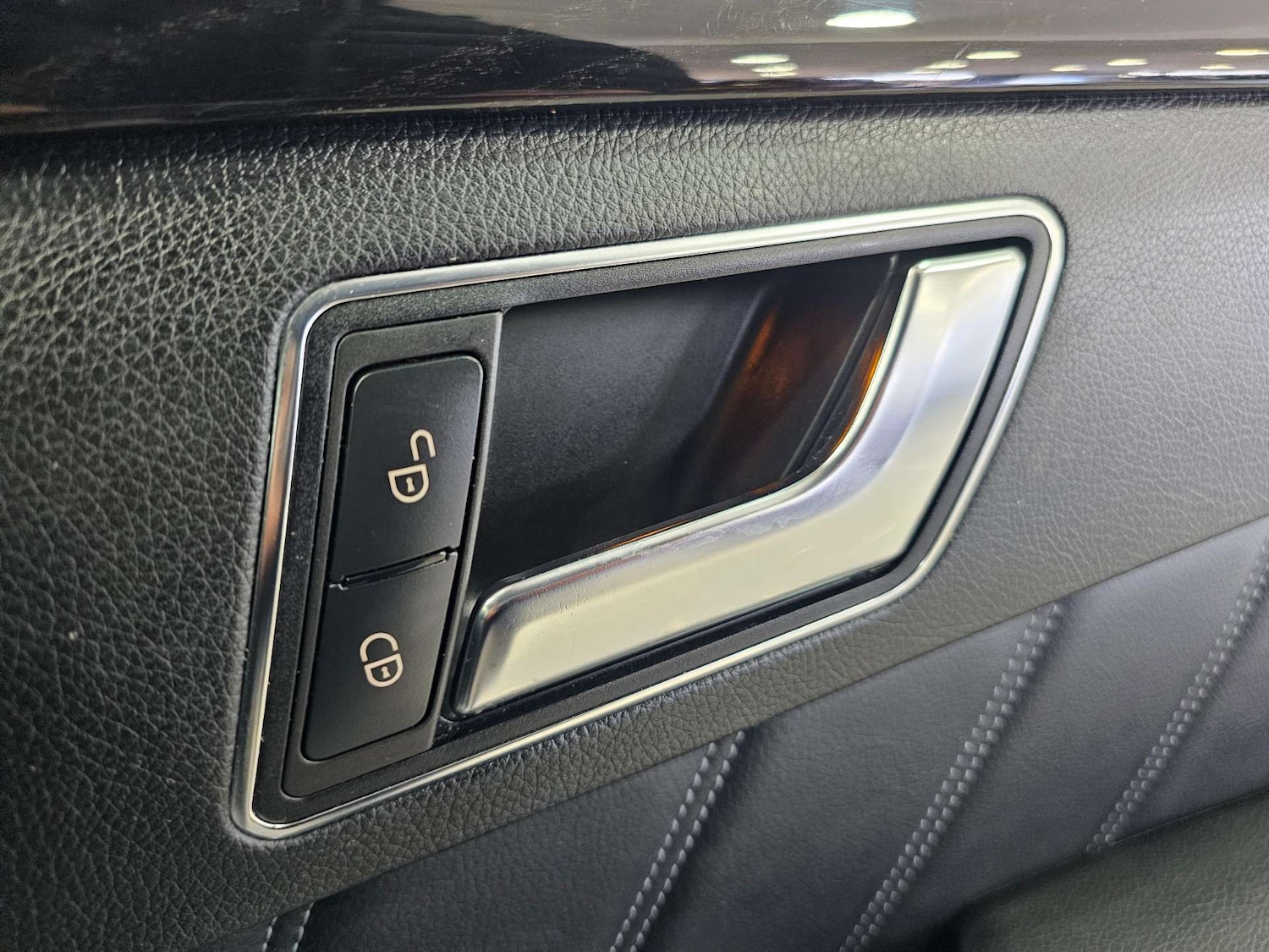 Used Mercedes-Benz E Class 2015 for sale - 77392236: Photo 55