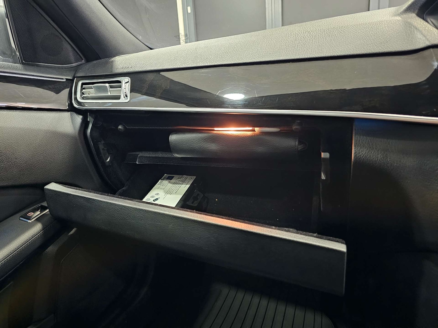 Used Mercedes-Benz E Class 2015 for sale - 77392236: Photo 77