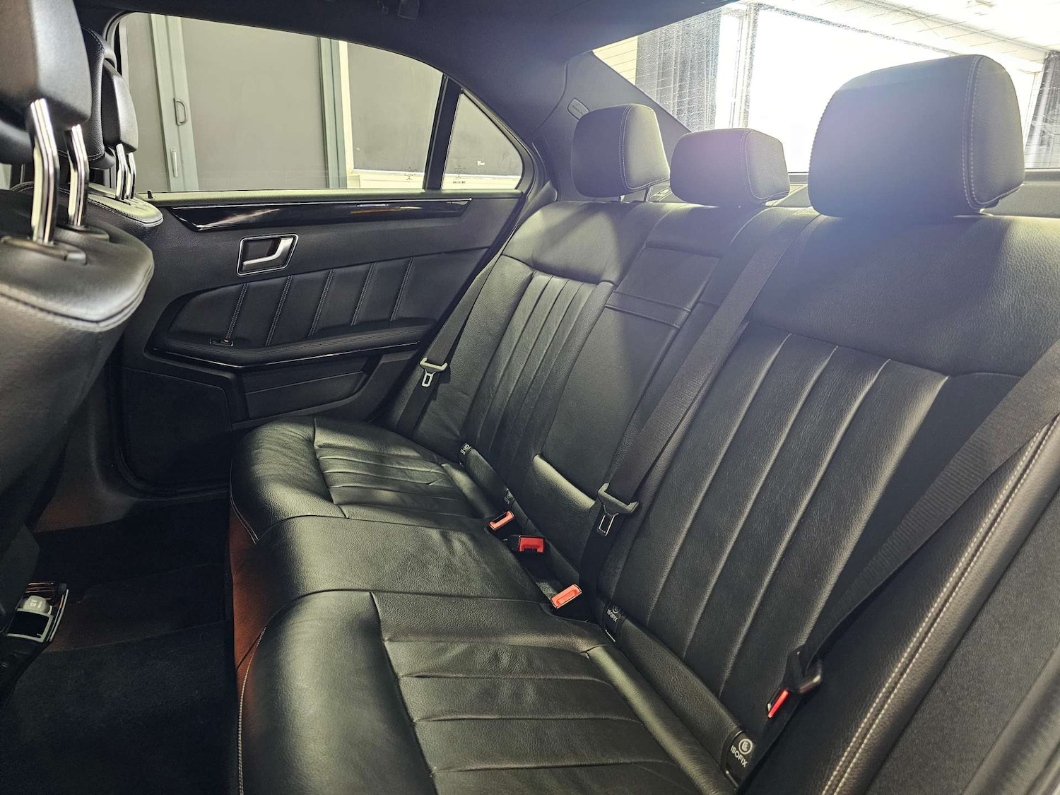 Used Mercedes-Benz E Class 2015 for sale - 77392236: Photo 86