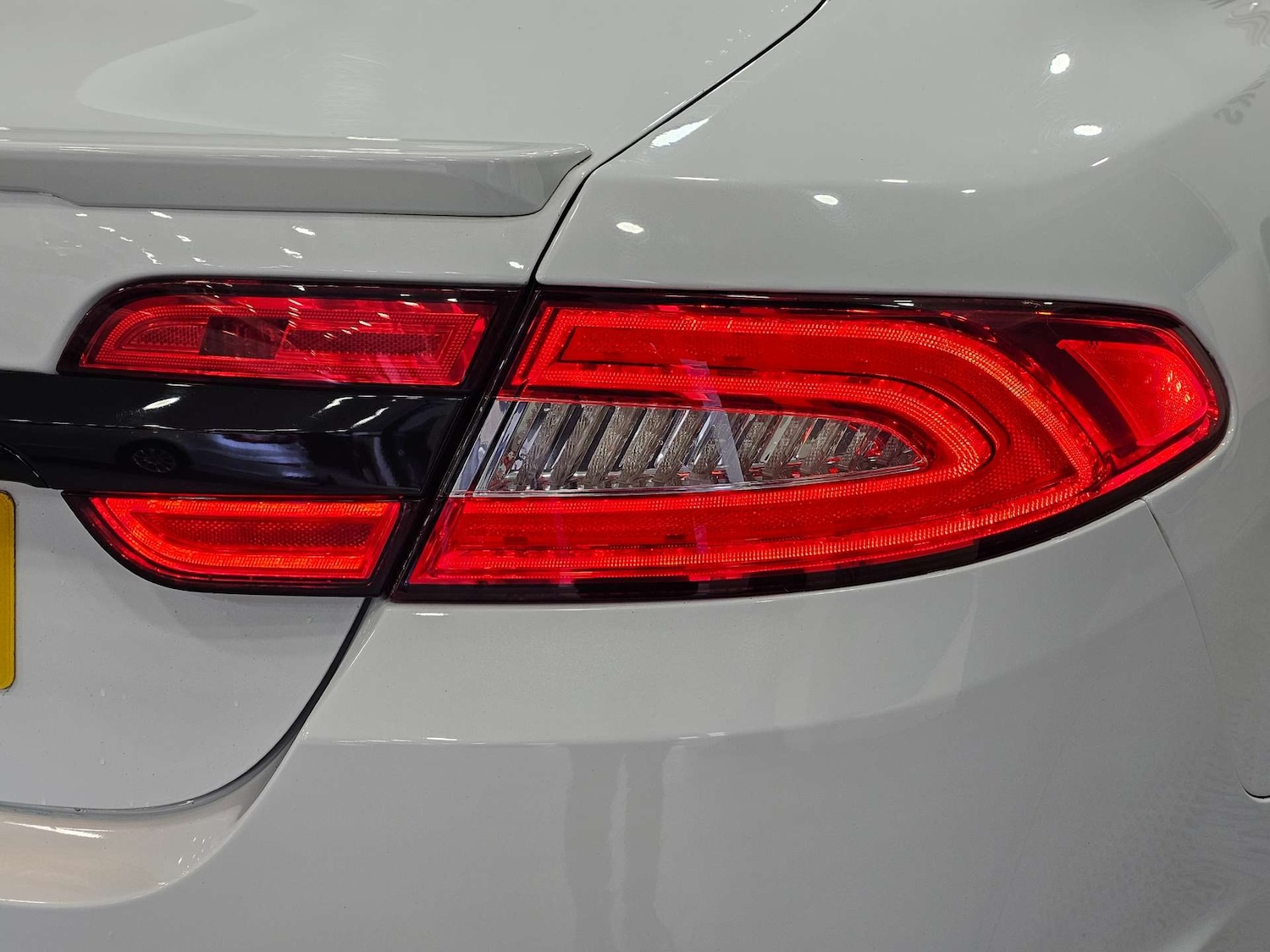 Used Jaguar XF 2015 for sale - 76972381: Photo 32