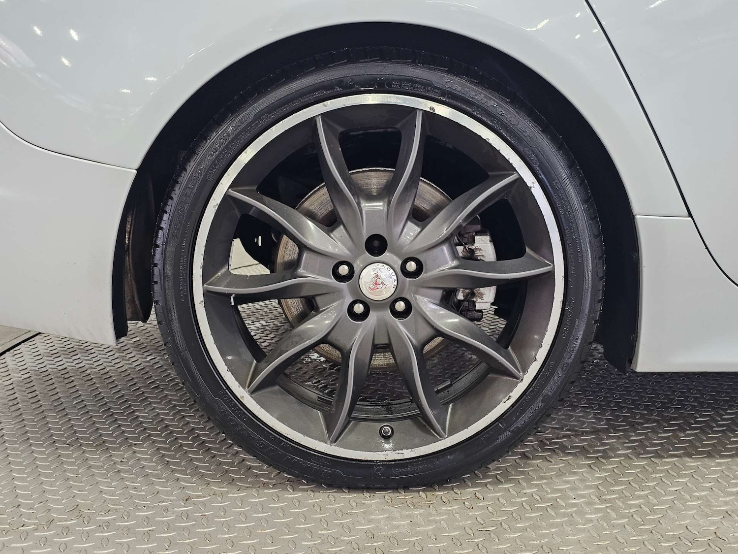 Used Jaguar XF 2015 for sale - 76972381: Photo 38