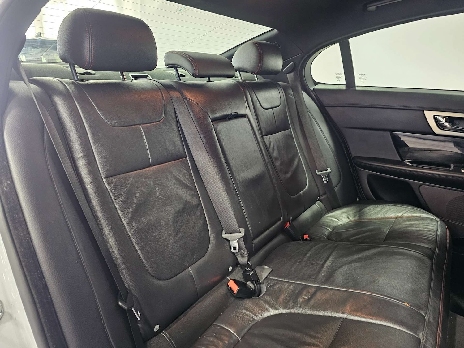 Used Jaguar XF 2015 for sale - 76972381: Photo 77