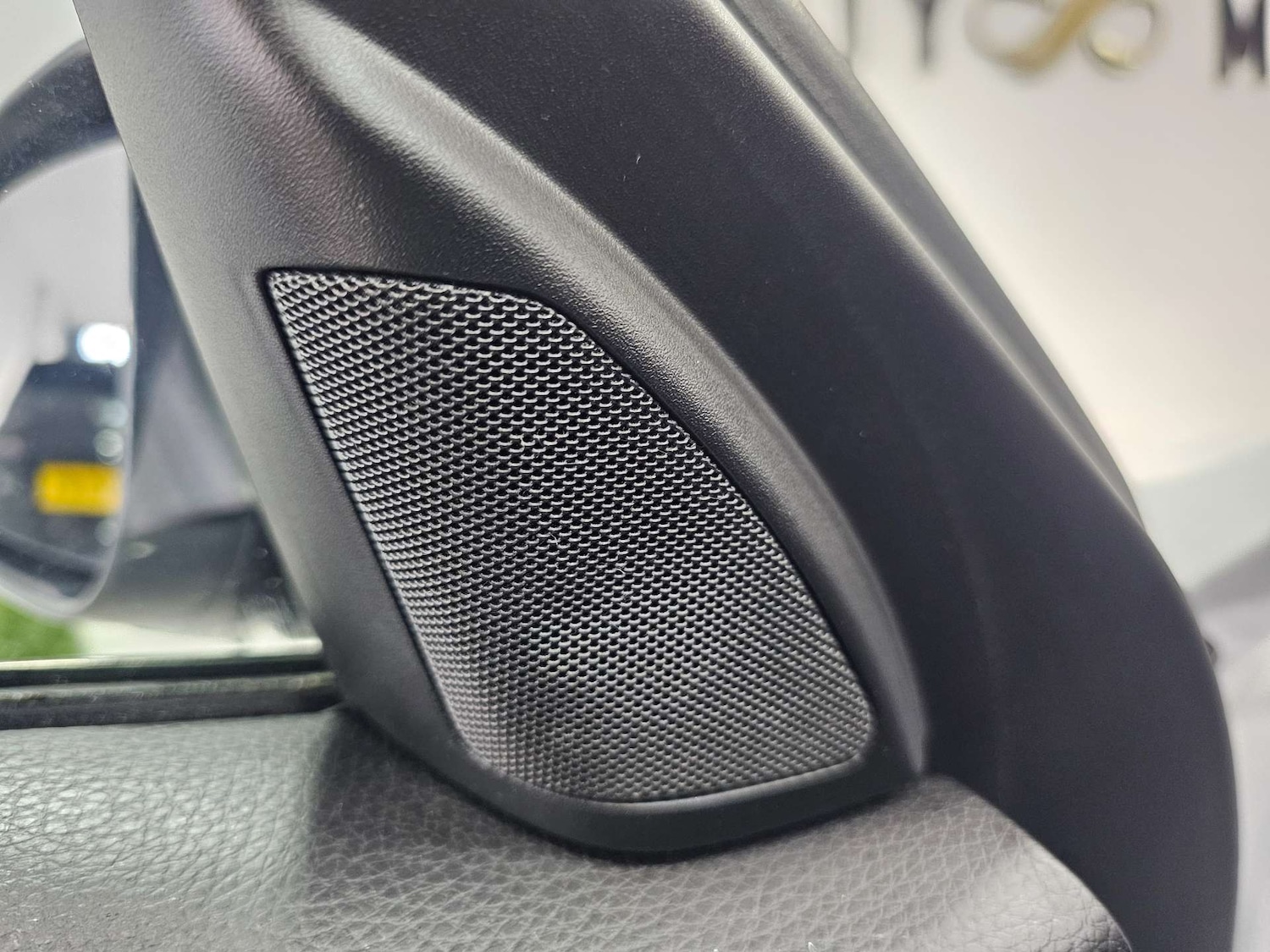 Used Jaguar XF 2015 for sale - 76972381: Photo 88