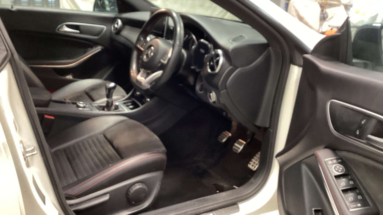 Used Mercedes-Benz CLA 2015 for sale - 77591910: Photo 12