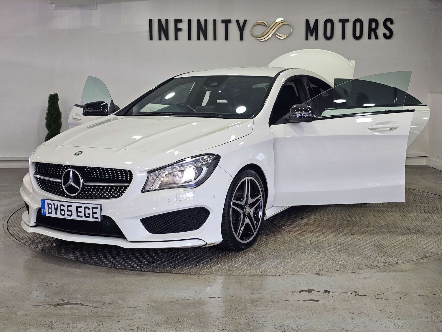 Used Mercedes-Benz CLA 2015 for sale - 77591910: Photo 44