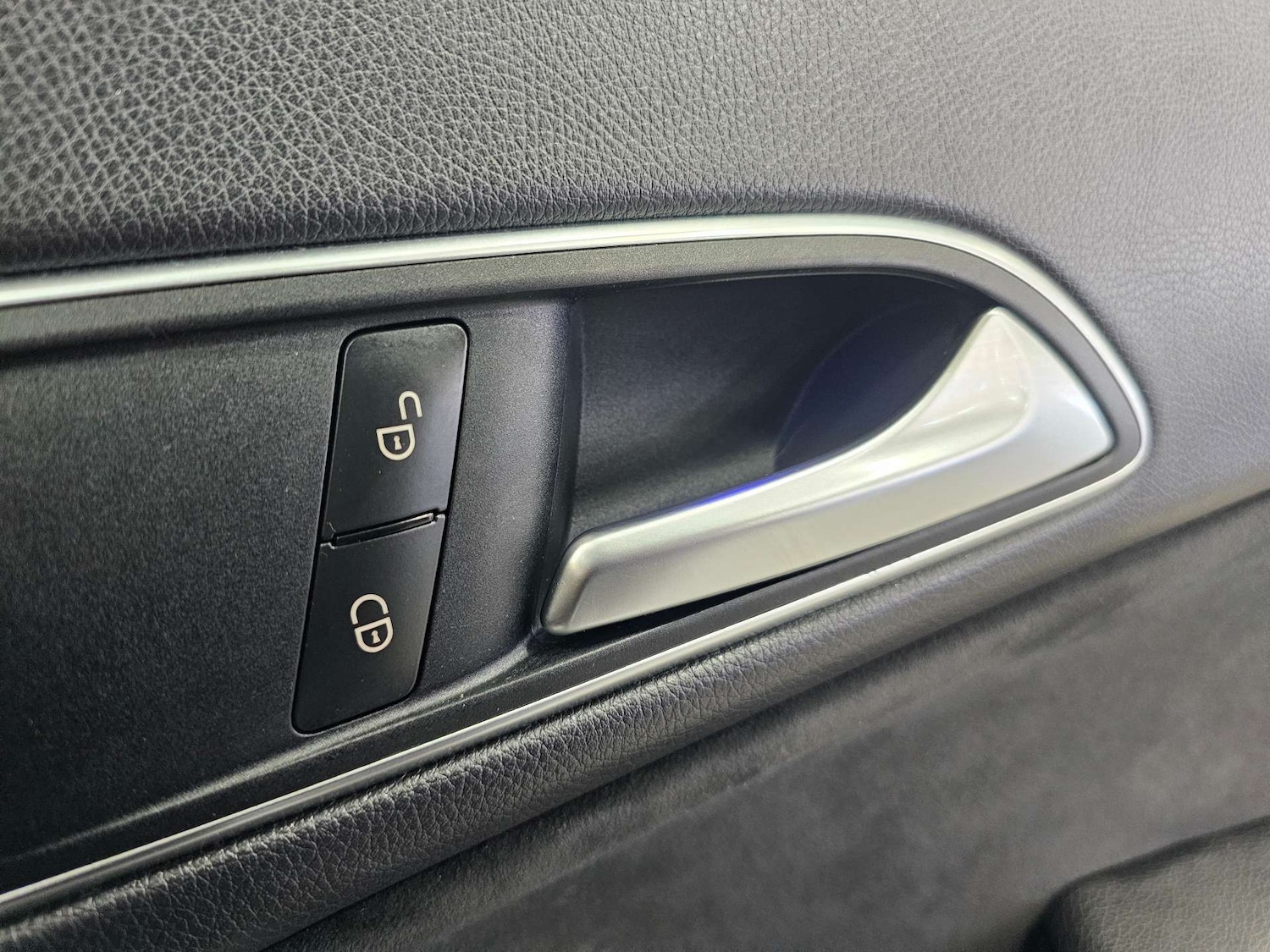 Used Mercedes-Benz CLA 2015 for sale - 77591910: Photo 54