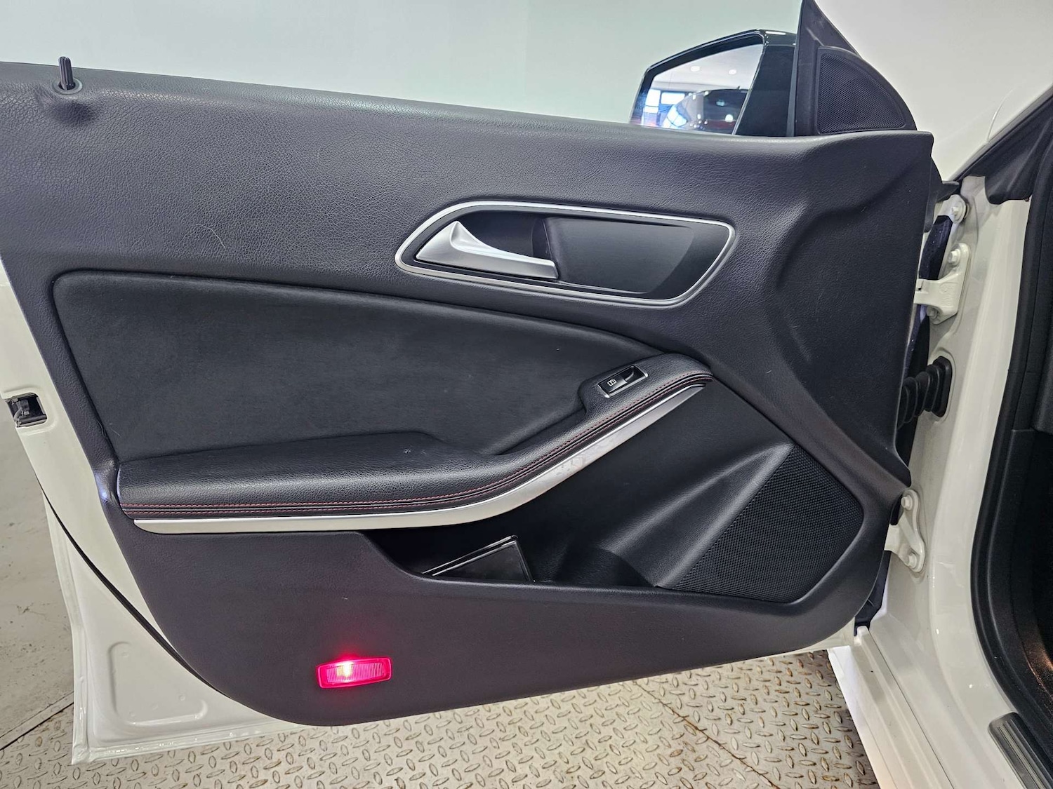 Used Mercedes-Benz CLA 2015 for sale - 77591910: Photo 85