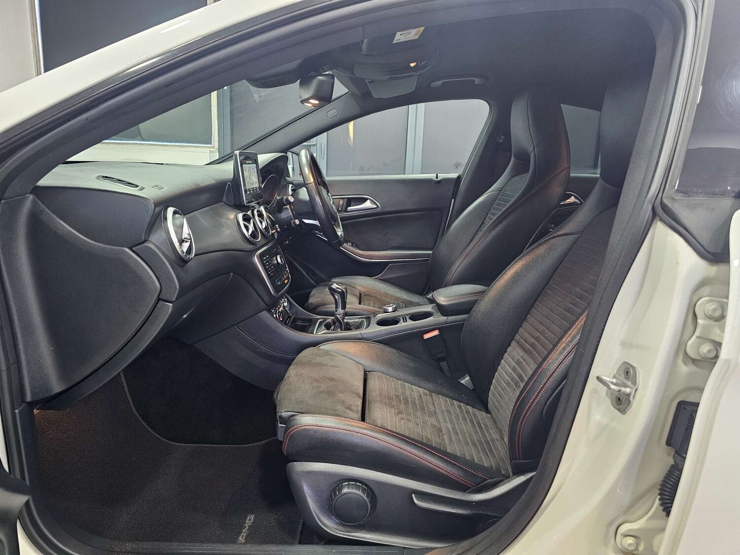 Used Mercedes-Benz CLA 2015 for sale - 77591910: Photo 90