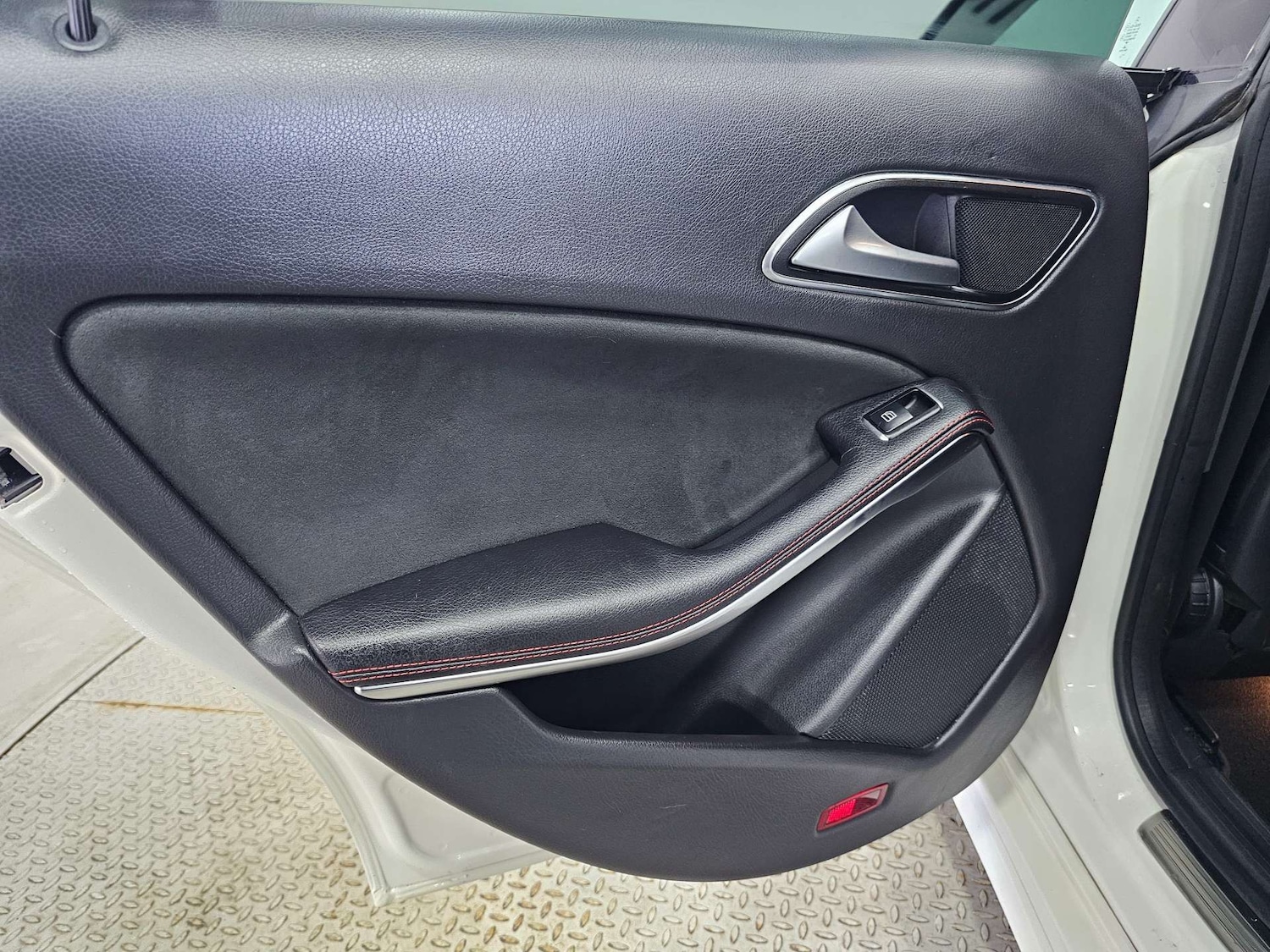 Used Mercedes-Benz CLA 2015 for sale - 77591910: Photo 95