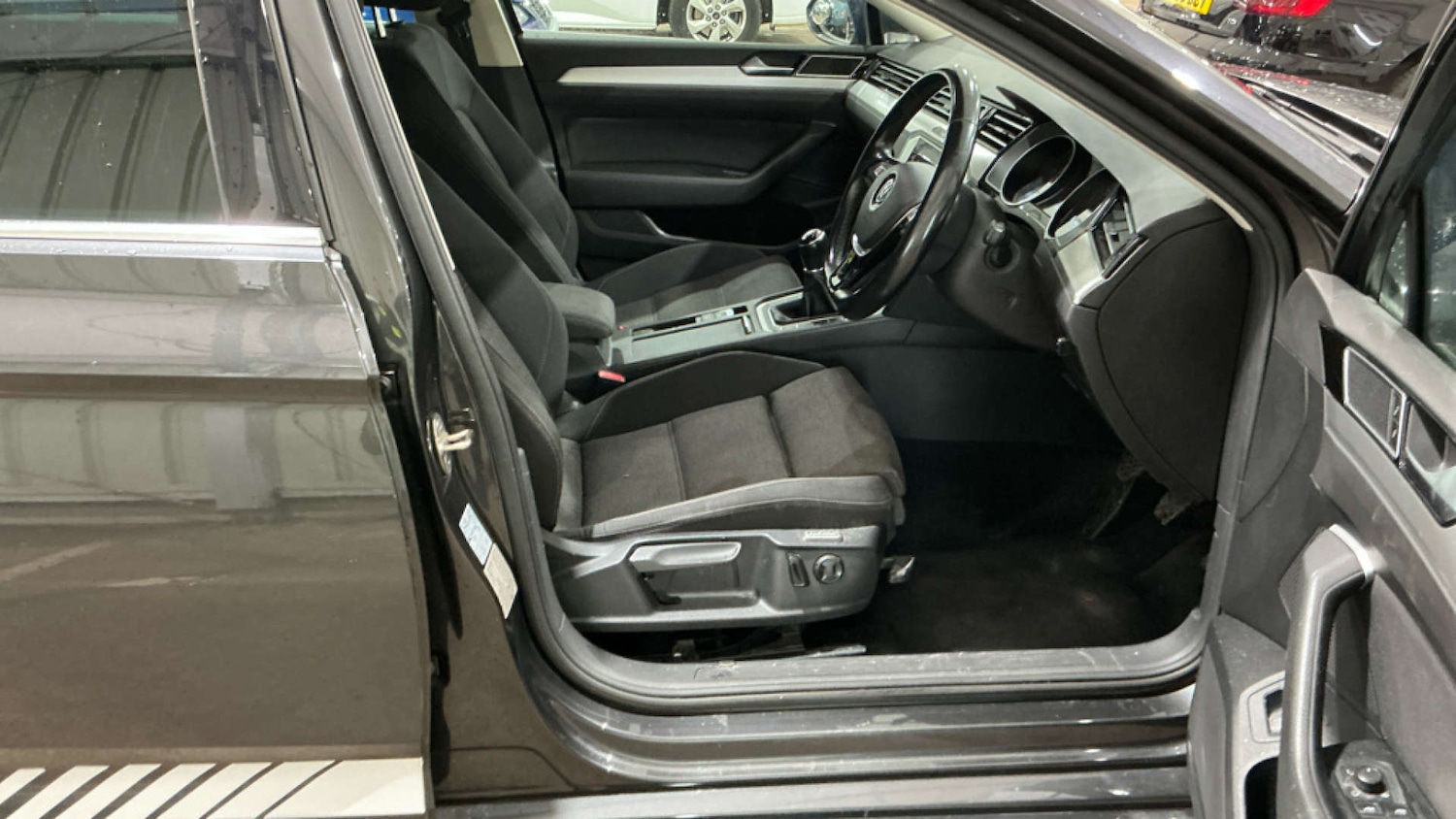 Used Volkswagen Passat 2018 for sale - 77187817: Photo 12