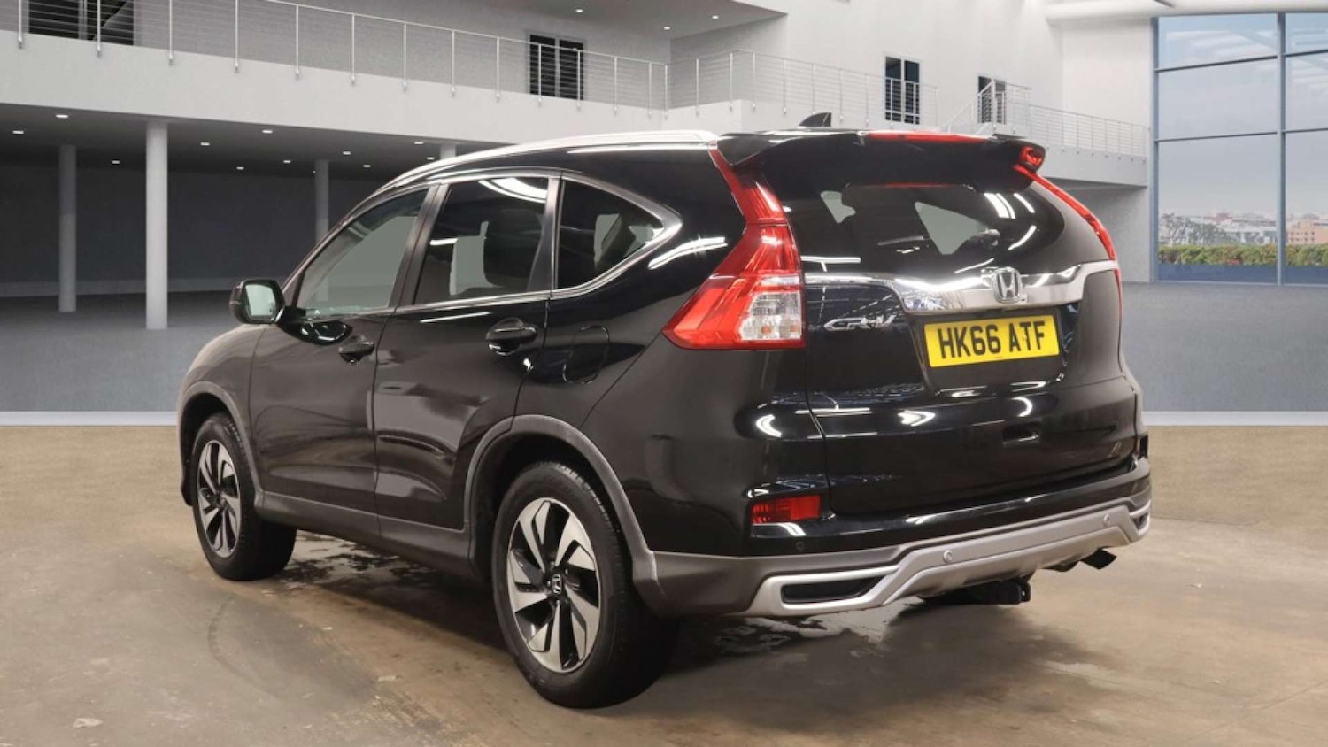 Used Honda CR-V 2016 for sale - 77162412: Photo 4