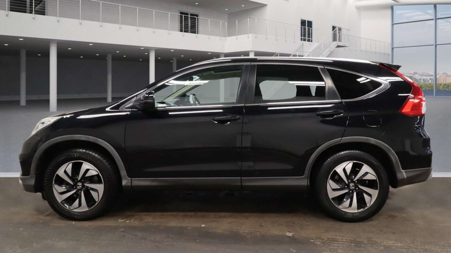 Used Honda CR-V 2016 for sale - 77162412: Photo 8