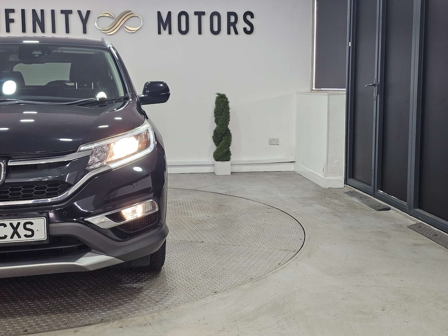 Used Honda CR-V 2018 for sale - 77745571: Photo 11