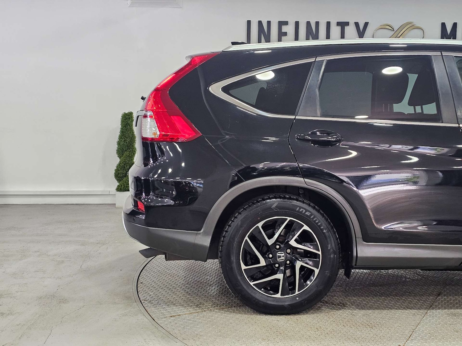 Used Honda CR-V 2018 for sale - 77745571: Photo 36