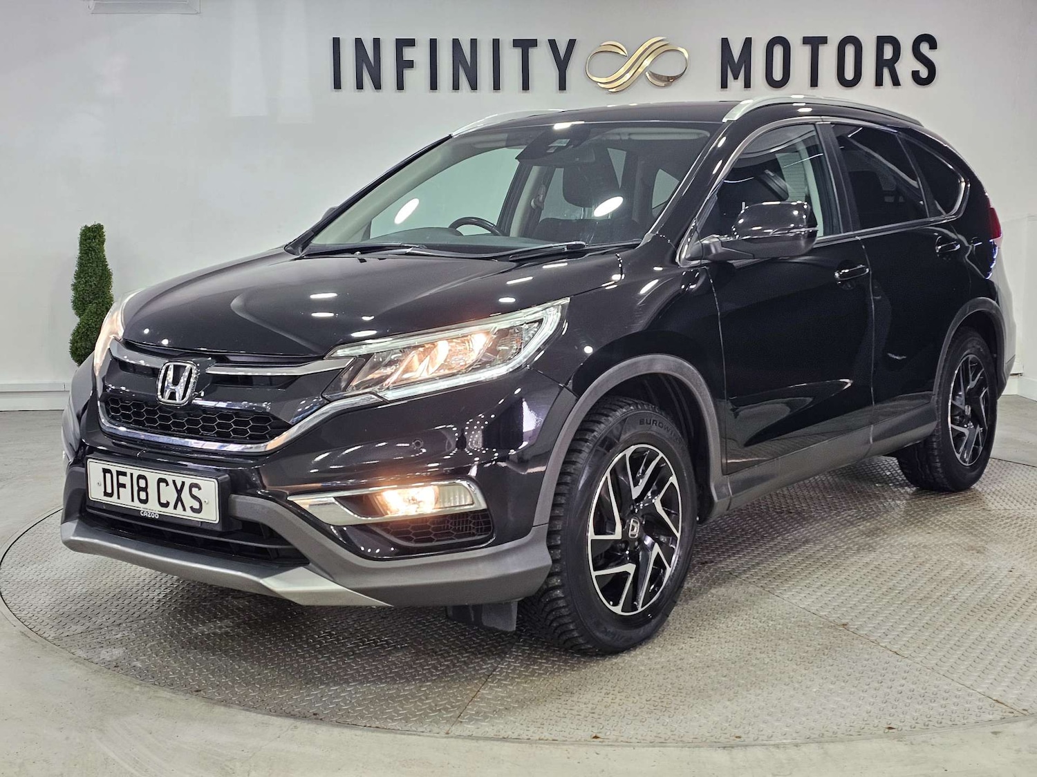Used Honda CR-V 2018 for sale - 77745571: Photo 4
