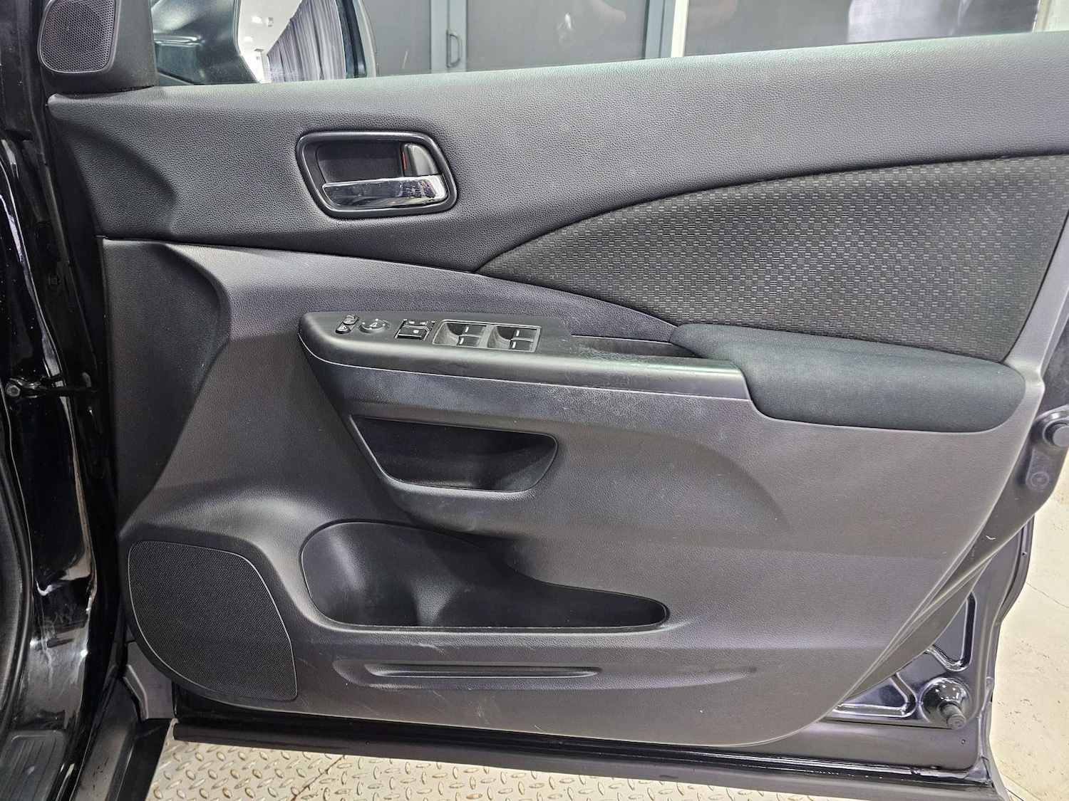 Used Honda CR-V 2018 for sale - 77745571: Photo 51