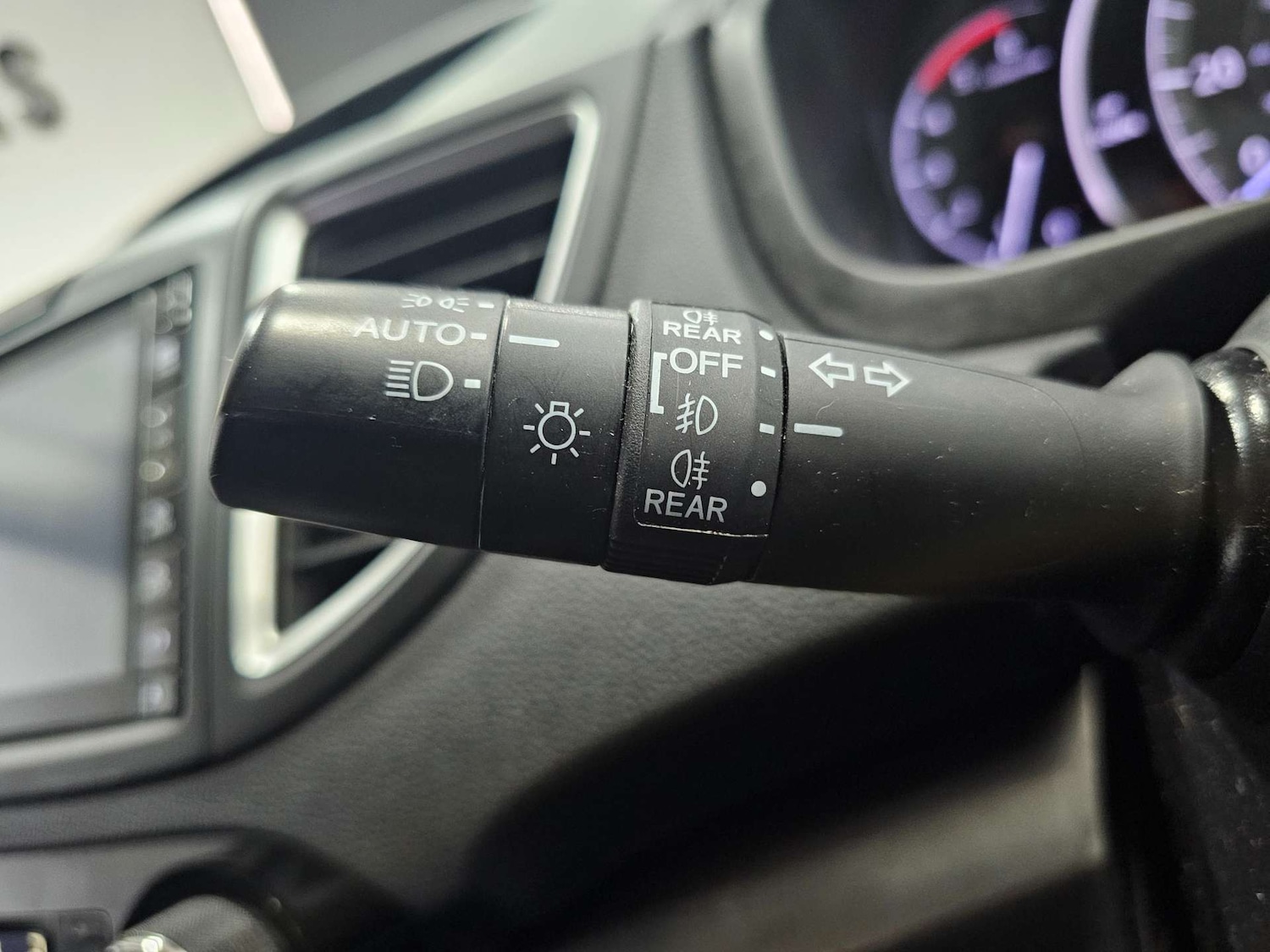 Used Honda CR-V 2018 for sale - 77745571: Photo 62