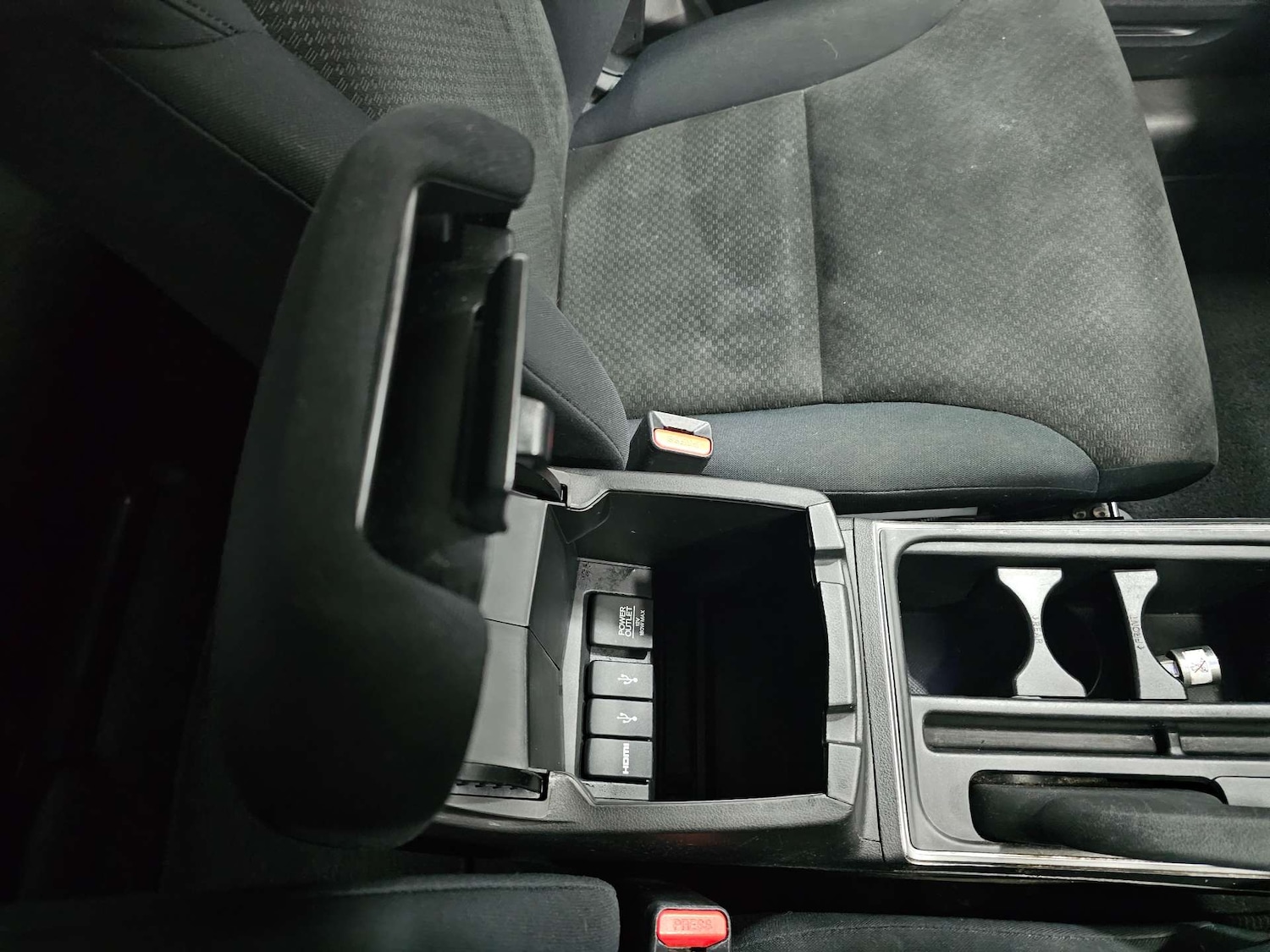 Used Honda CR-V 2018 for sale - 77745571: Photo 64