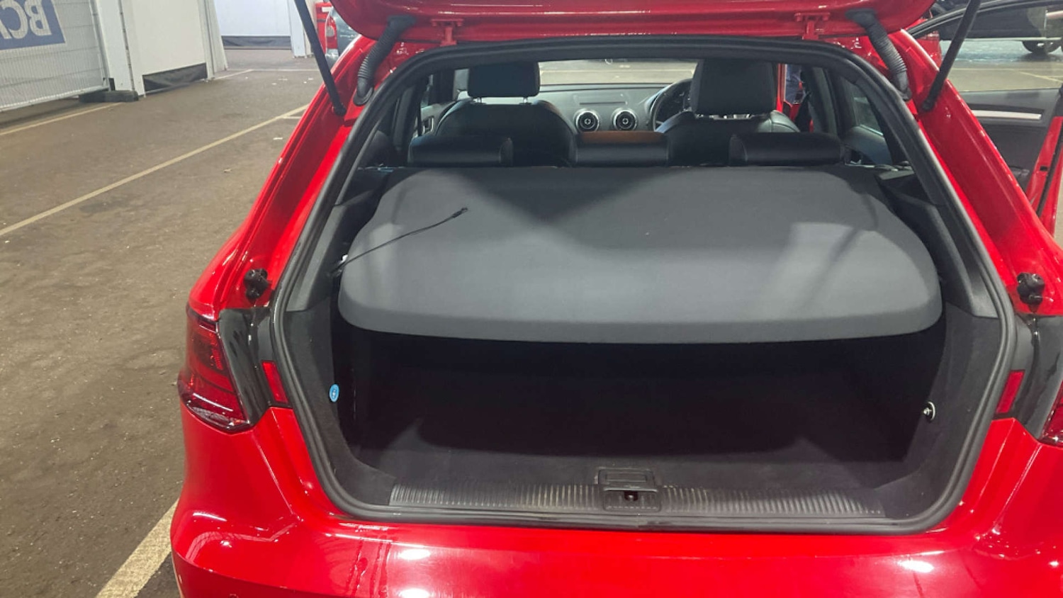 Used Audi A3 2015 for sale - 76972318: Photo 14