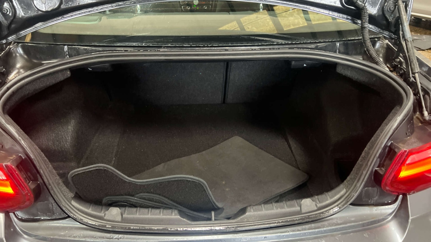 Used BMW 2 Series 2016 for sale - 77989898: Photo 9